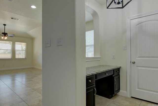 8630 Keila Orchard, San Antonio, TX 78251