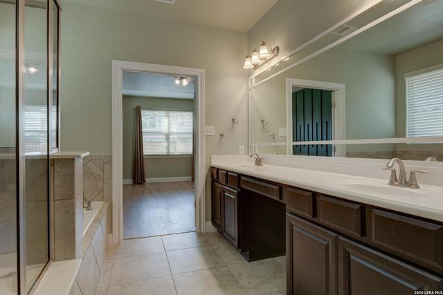 8630 Keila Orchard, San Antonio, TX 78251