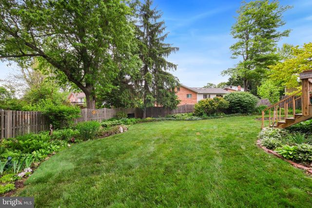 8815 POSTOAK RD, Potomac, MD 20854