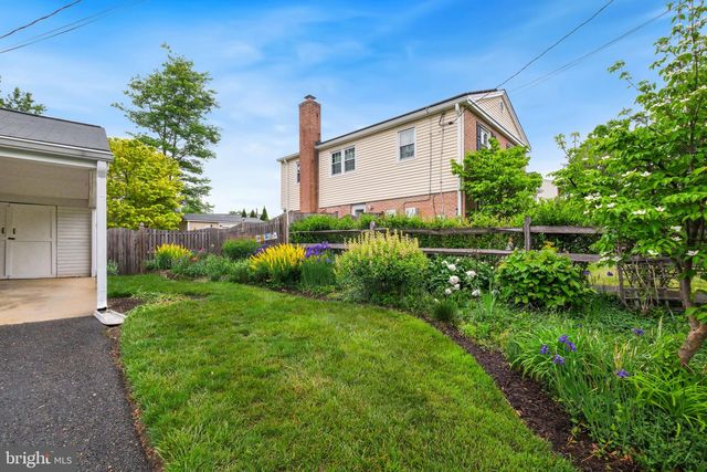 8815 POSTOAK RD, Potomac, MD 20854