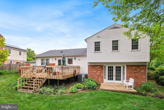 8815 POSTOAK RD, Potomac, MD 20854