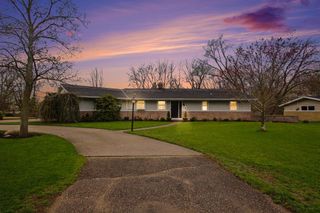 762 Larkwood Drive, Holland City, MI 49423