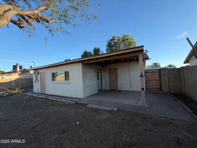 2514 W Larkspur Drive, Phoenix, AZ 85029
