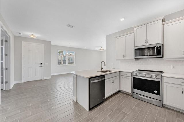 111 IBIZA LOOP, Venice, FL 34292