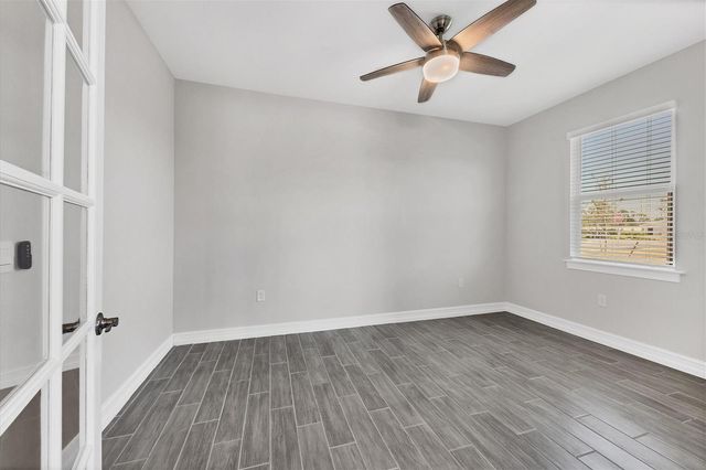 111 IBIZA LOOP, Venice, FL 34292