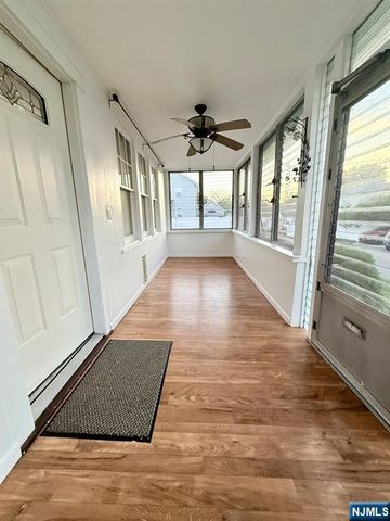 28 Van Houten Street, Bergenfield, NJ 07621
