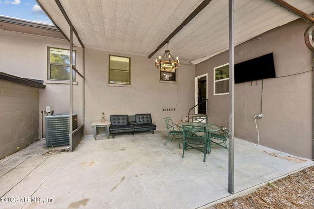 3243 PARENTAL HOME Road, Jacksonville, FL 32216