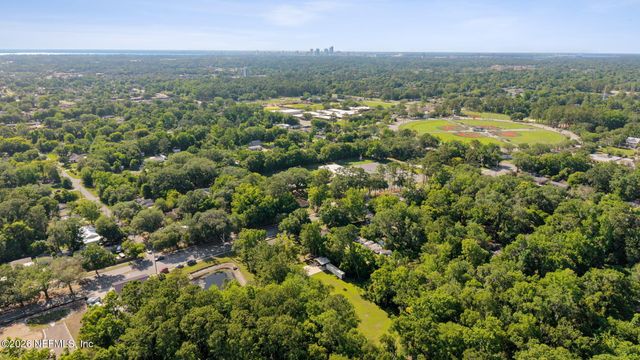 3243 PARENTAL HOME Road, Jacksonville, FL 32216