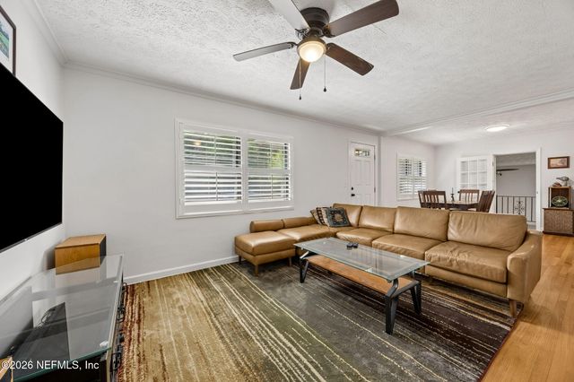 3243 PARENTAL HOME Road, Jacksonville, FL 32216