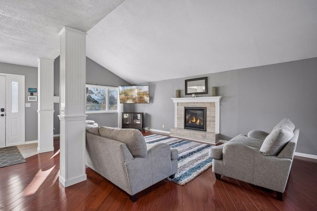 3439 Hall Avenue SE, Buffalo, MN 55313