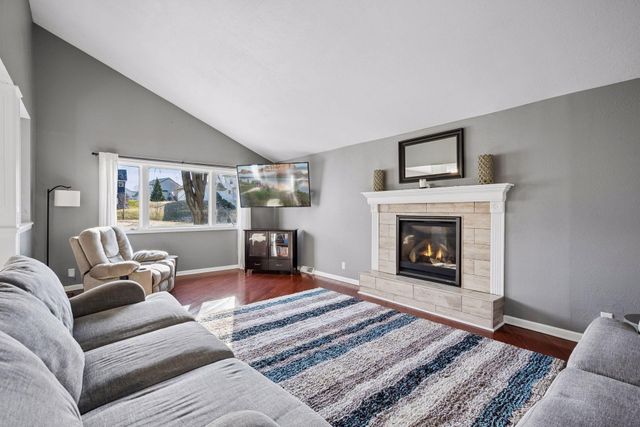 3439 Hall Avenue SE, Buffalo, MN 55313