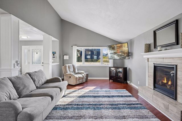 3439 Hall Avenue SE, Buffalo, MN 55313