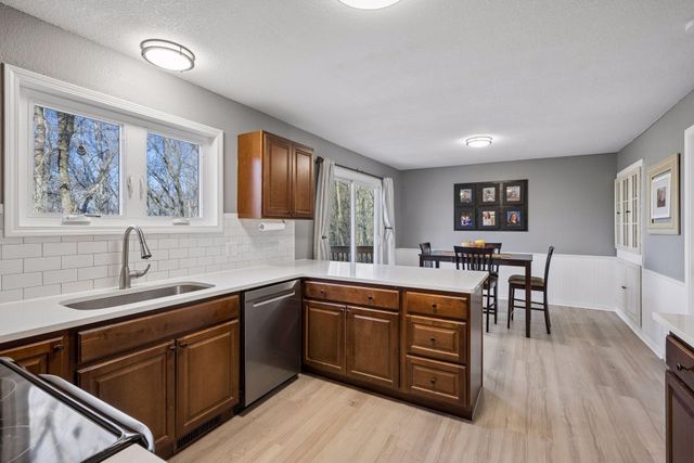 3439 Hall Avenue SE, Buffalo, MN 55313