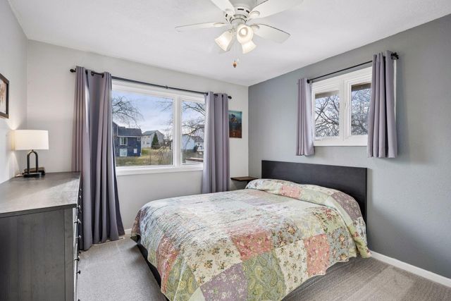 3439 Hall Avenue SE, Buffalo, MN 55313