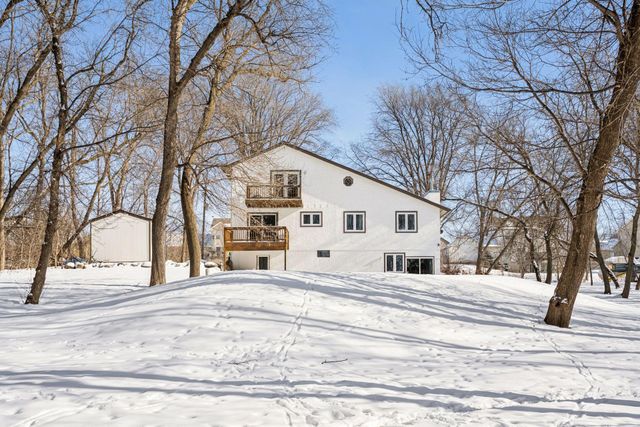 3439 Hall Avenue SE, Buffalo, MN 55313