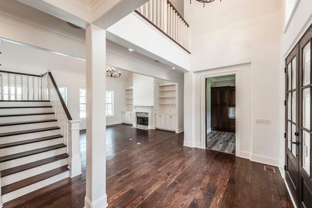 835 Douglas Bend Rd, Gallatin, TN 37066