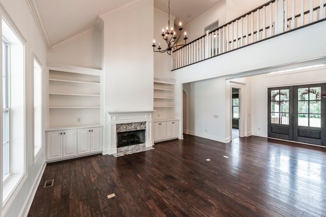835 Douglas Bend Rd, Gallatin, TN 37066