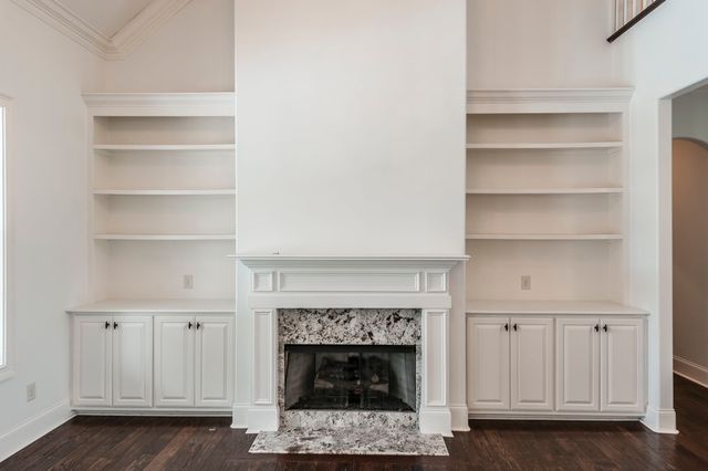835 Douglas Bend Rd, Gallatin, TN 37066