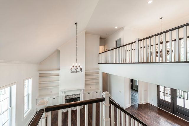 835 Douglas Bend Rd, Gallatin, TN 37066