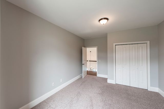 835 Douglas Bend Rd, Gallatin, TN 37066
