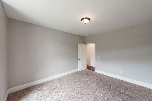 835 Douglas Bend Rd, Gallatin, TN 37066