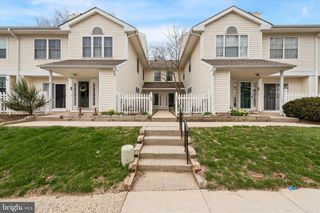 90 BAYBERRY CT #90, Glen Mills, PA 19342