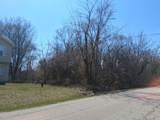 12933 W Polo Avenue, Waukegan, IL 60087