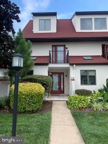 10-B QUEEN ELIZABETH CT, Chester, MD 21619