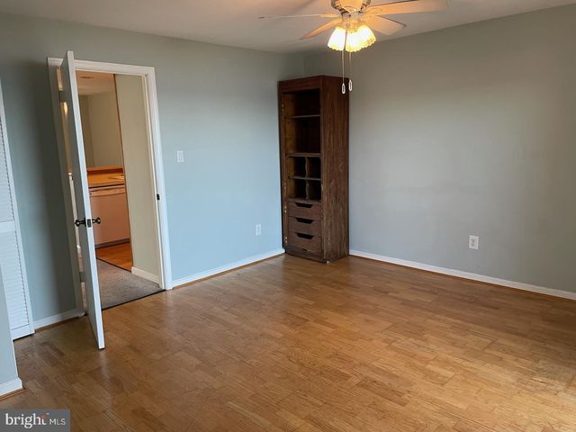 10-B QUEEN ELIZABETH CT, Chester, MD 21619