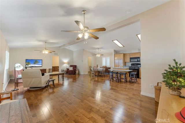 1205 Cypress 103, San Dimas, CA 91773