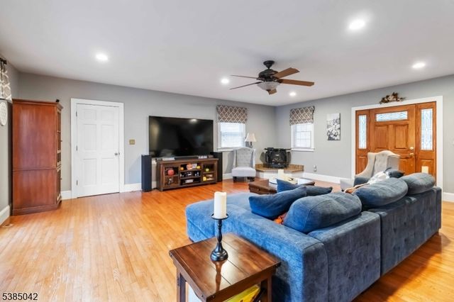 1432 Macopin Rd, West Milford Twp., NJ 07480