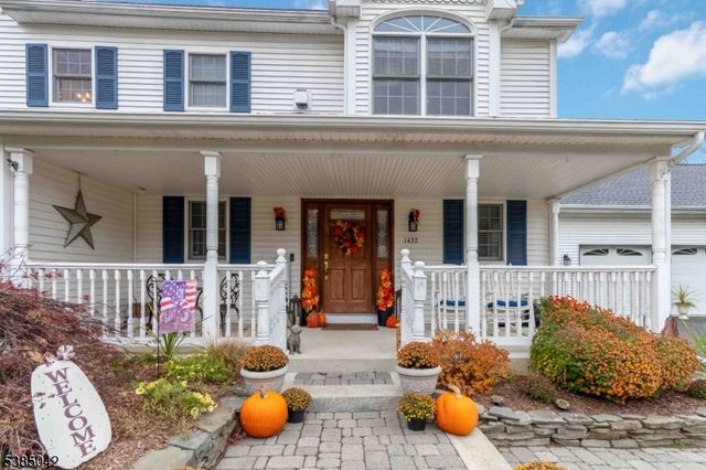 1432 Macopin Rd, West Milford Twp., NJ 07480