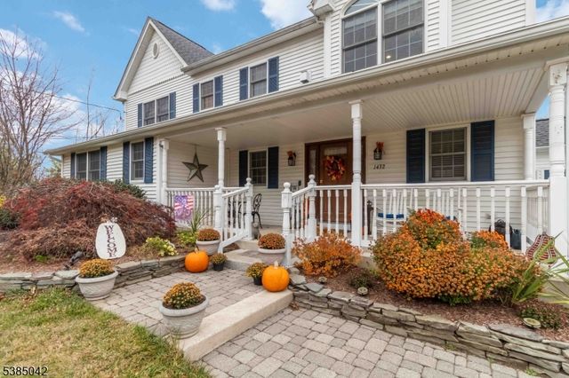 1432 Macopin Rd, West Milford Twp., NJ 07480
