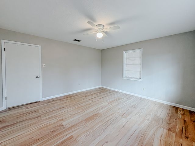 226 E Main Street, Corsicana, TX 75109