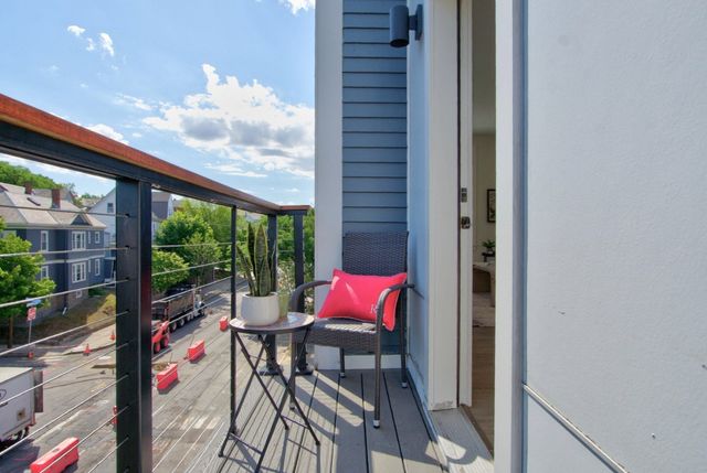 1246 Broadway 3, Somerville, MA 02144