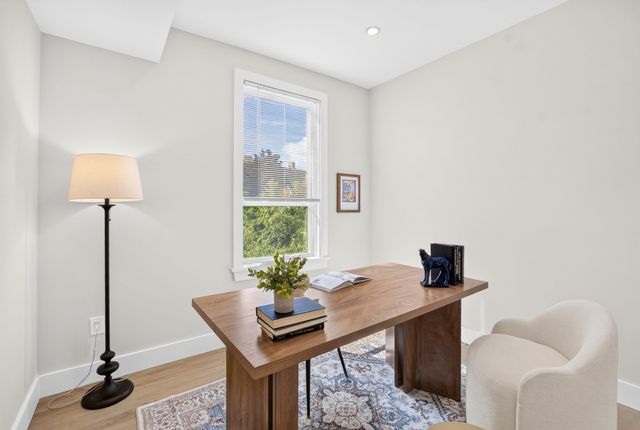1246 Broadway 3, Somerville, MA 02144