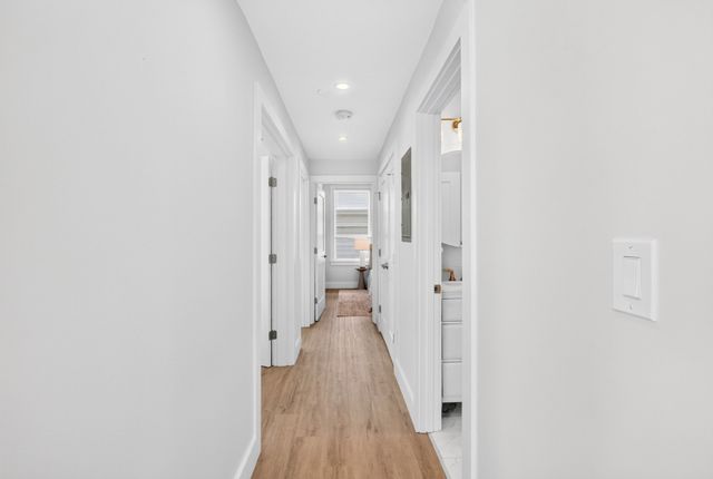 1246 Broadway 3, Somerville, MA 02144