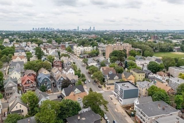 1246 Broadway 3, Somerville, MA 02144