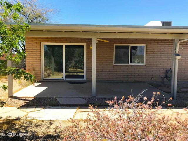 7800 N Nicole Place, Tucson, AZ 85741