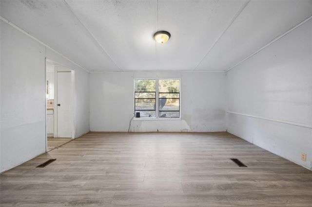 17220 SE 130TH AVENUE, Weirsdale, FL 32195