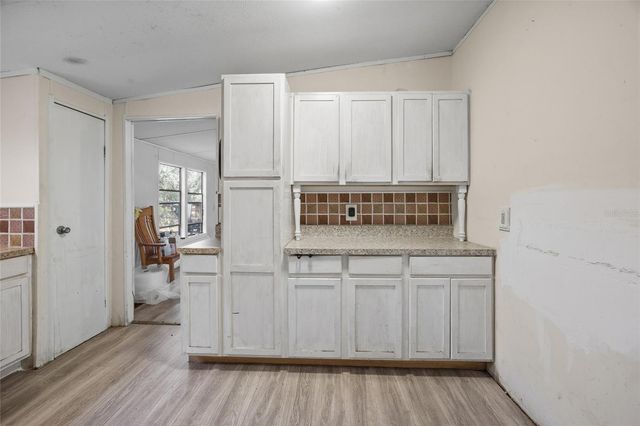 17220 SE 130TH AVENUE, Weirsdale, FL 32195