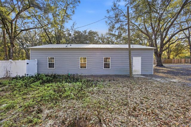 17220 SE 130TH AVENUE, Weirsdale, FL 32195