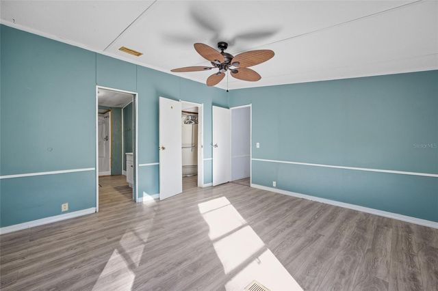 17220 SE 130TH AVENUE, Weirsdale, FL 32195