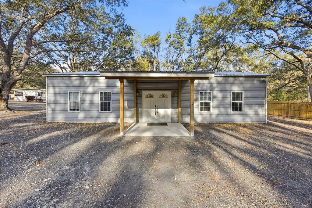 17220 SE 130TH AVENUE, Weirsdale, FL 32195