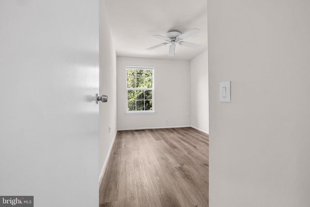 3829 KEARNYS INN PL, Waldorf, MD 20602