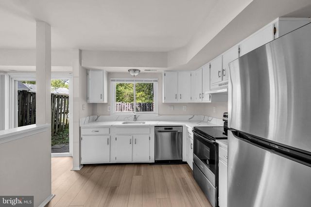 3829 KEARNYS INN PL, Waldorf, MD 20602