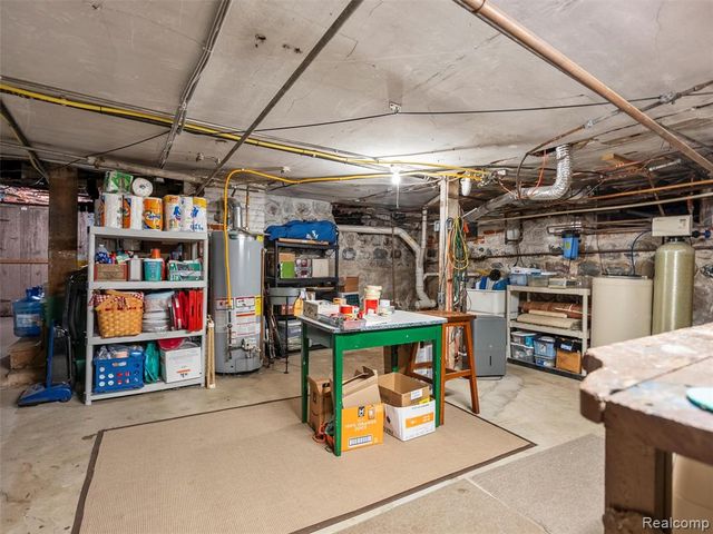 261 Church Street, Romeo, MI 48065