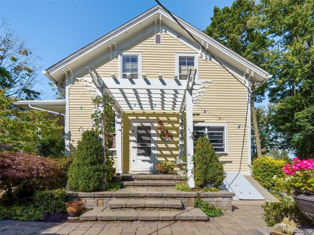 261 Church Street, Romeo, MI 48065