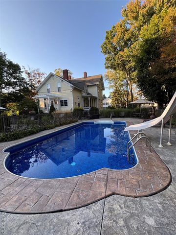 261 Church Street, Romeo, MI 48065