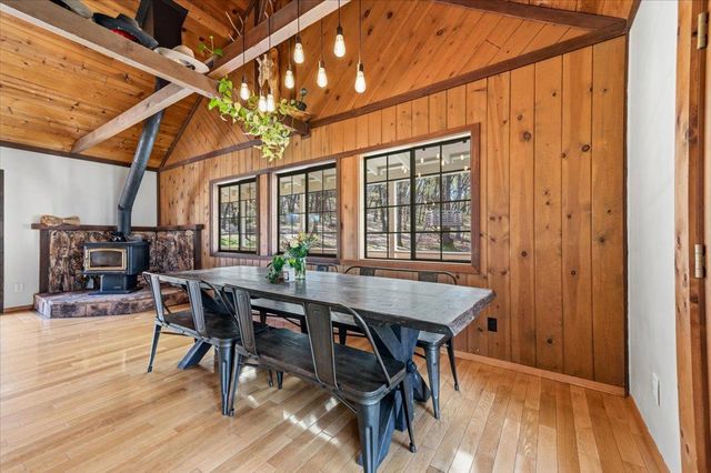 11403 Woodacre Rd, Grass Valley, CA 95949